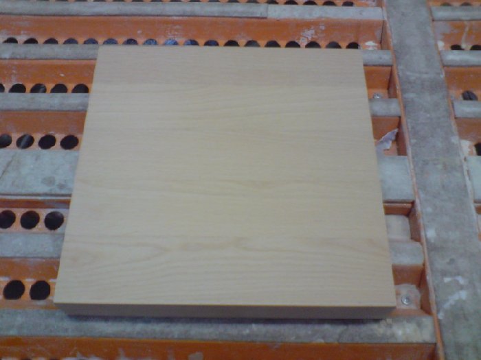 ungefräst.JPG (126.37 KiB) 8805 mal betrachtet Der "Klotz" ohne Fräsung.