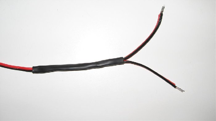 ... immer noch ohne, dafür aber mit zweiten Schrumpfschlauch...