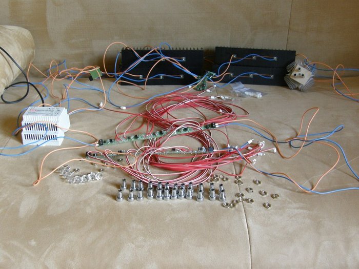 P6080255.jpg (123.77 KiB) 43650 mal betrachtet Das kommt unter die Decke