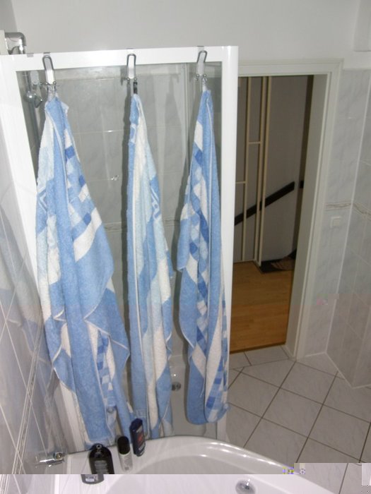 P5010015.jpg (77.14 KiB) 43594 mal betrachtet Mit der versteckten Dusche