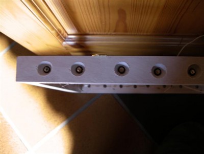 Holzleiste Bohrung 15mm außen.JPG